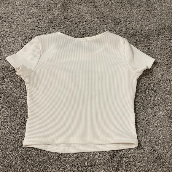 Princess Polly white top (size 2) - Picture 2 of 3